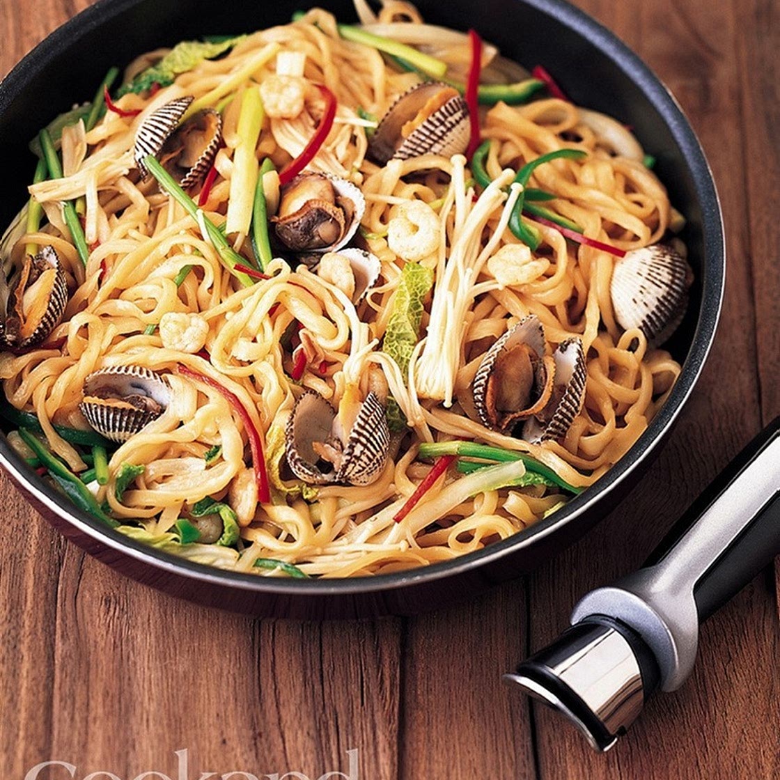 새우 볶음국수 만드는 법