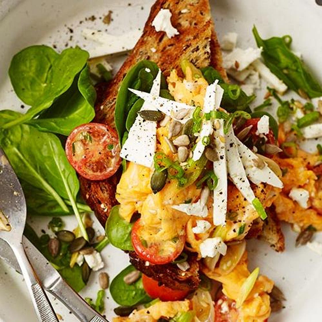 Scrambled eggs with feta and spinach