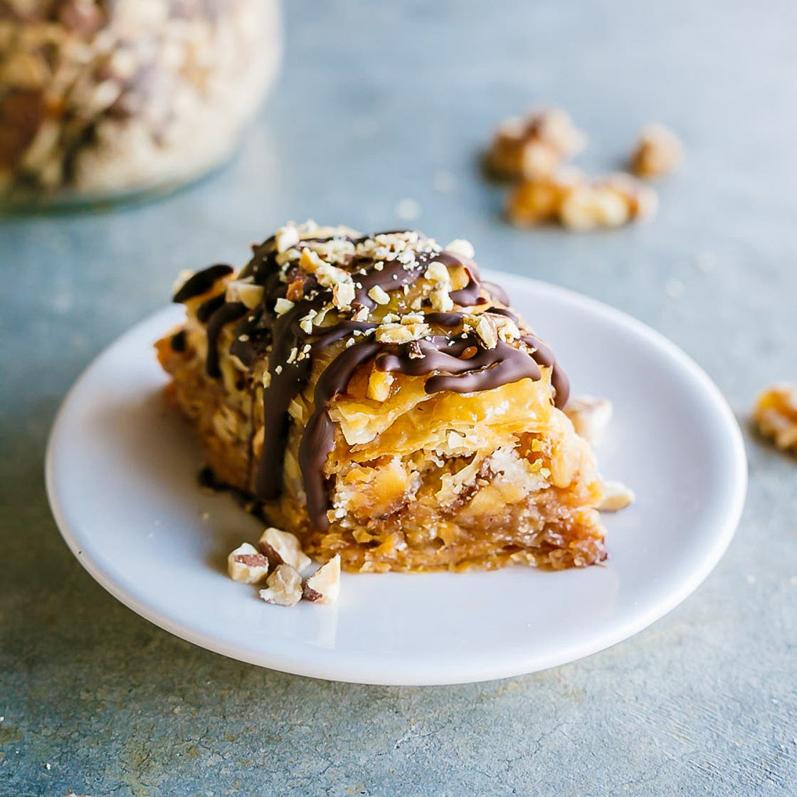 Delicious Bulgarian Baklava Recipe (Walnut pie)