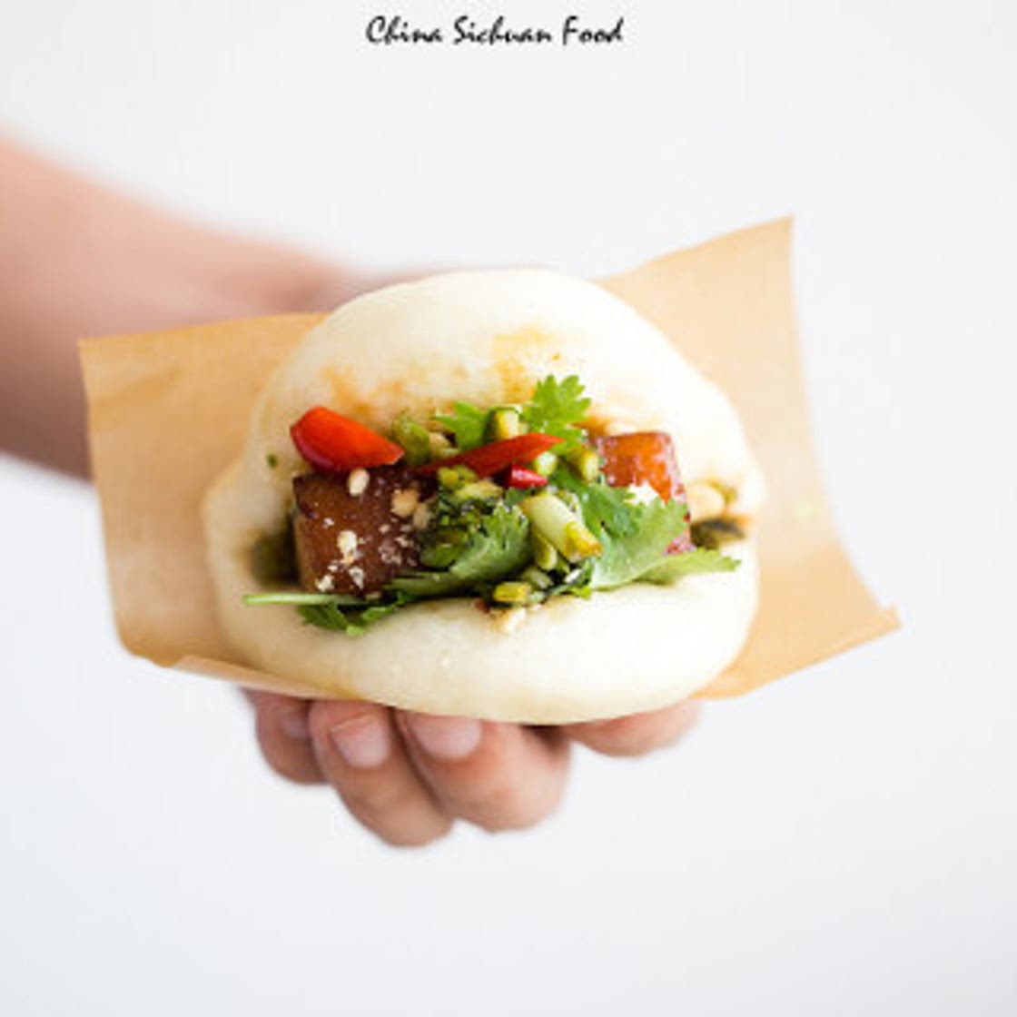 Gua Bao (Taiwanese Pork Belly Buns)