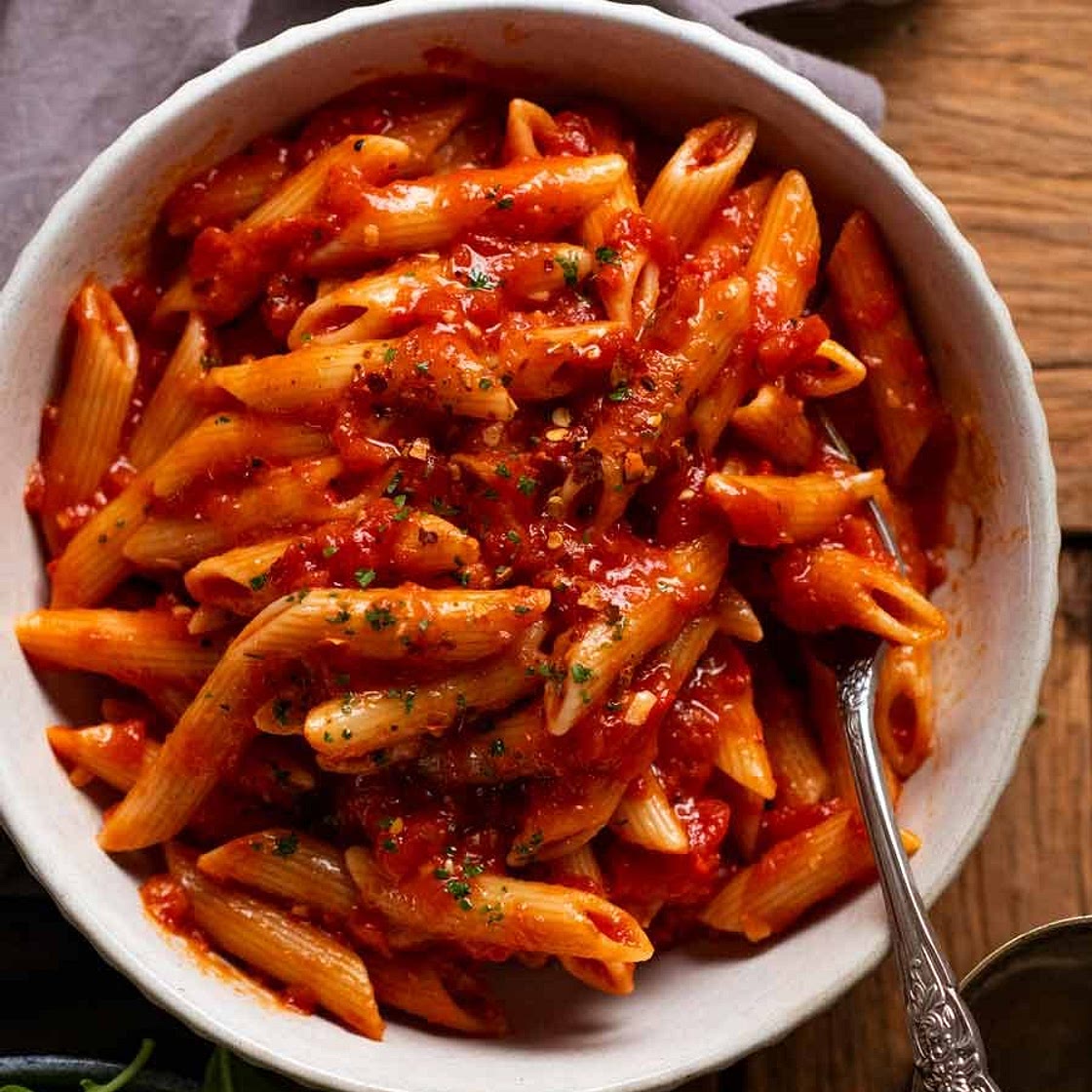 Penne all'Arrabbiata (spicy tomato pasta)