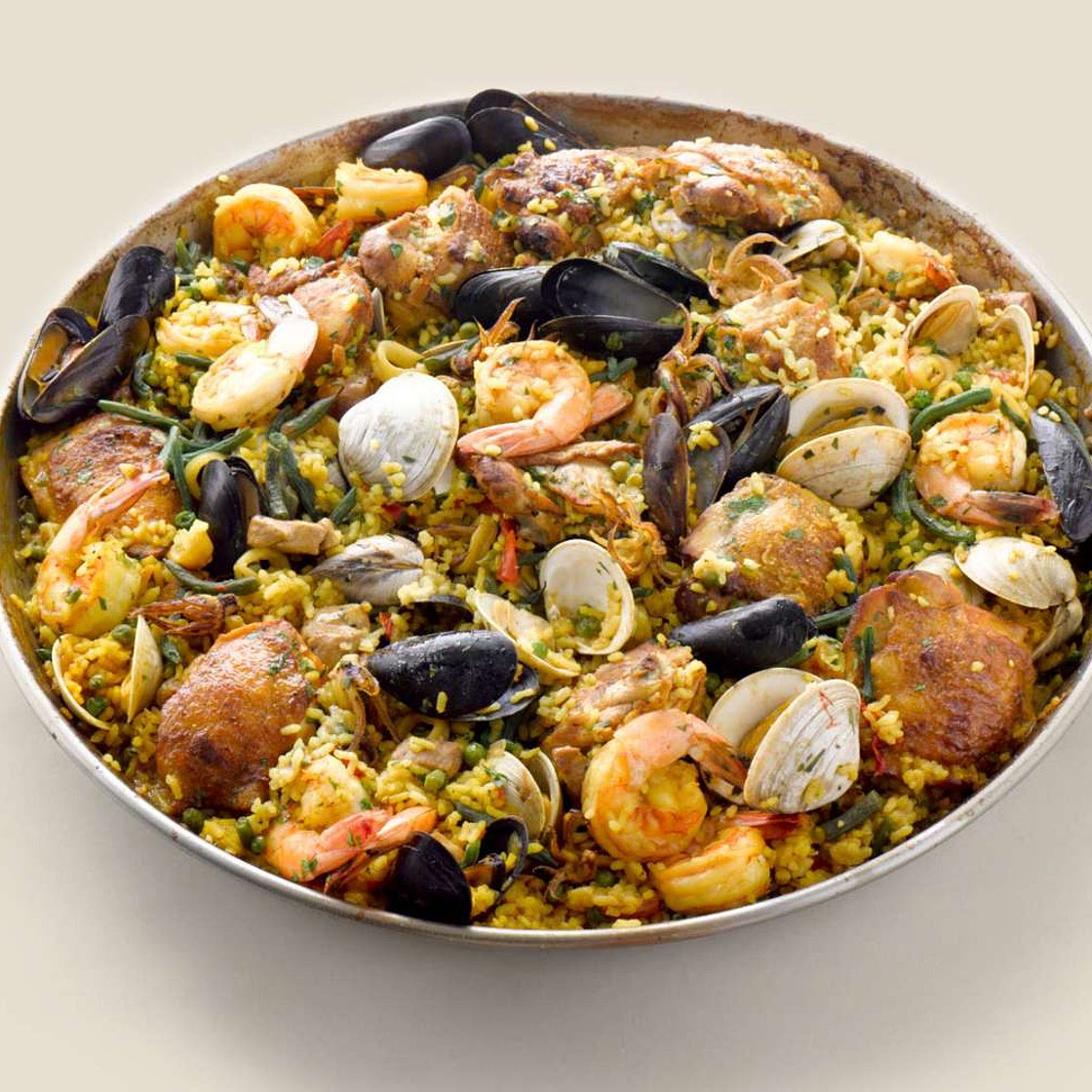Paella for a Crowd