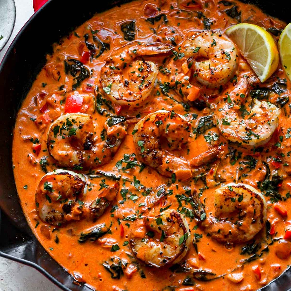 Creamy Garlic-Paprika Shrimp Skillet