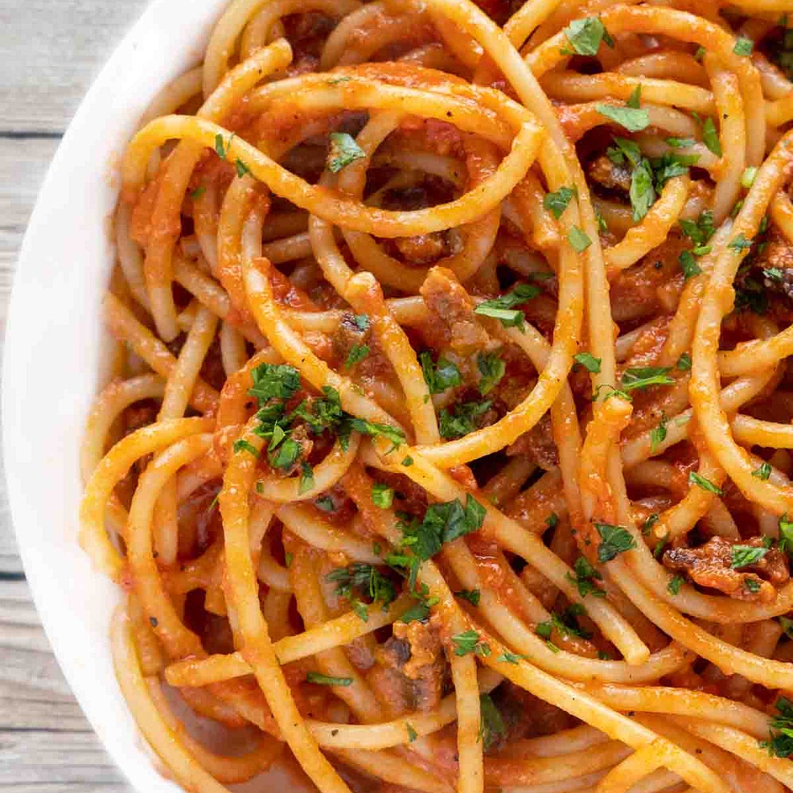 Bucatini All' Amatriciana