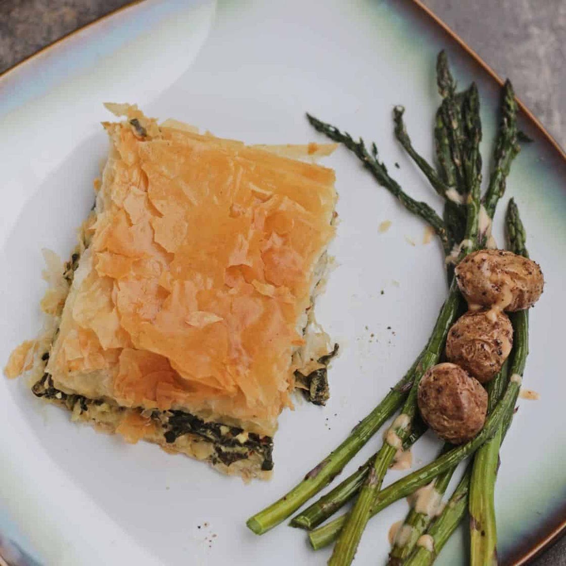 Byrek Me Spinaq | Albanian Spinach Pie