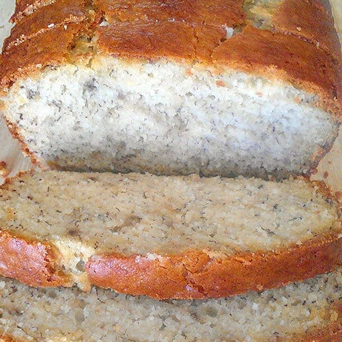 Best Buttermilk Banana Bread Recipe