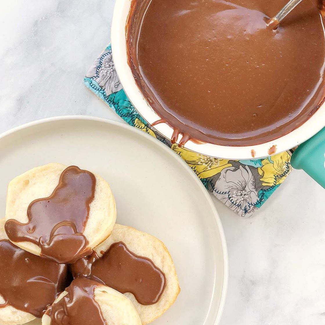 How to Make The Best Vegan Chocolate Gravy From Scratch