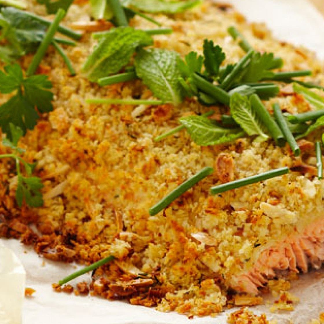 Whole Atlantic Salmon Fillet with Almond, Thyme and Lemon Crust