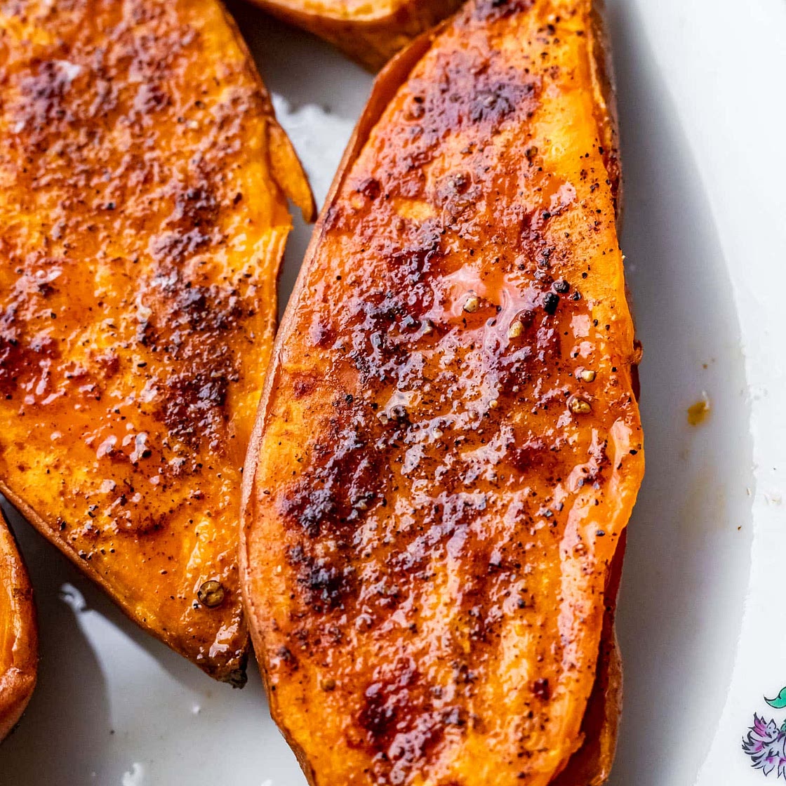 Baked Vietnamese Cinnamon Sweet Potatoes (5 ingredients!)