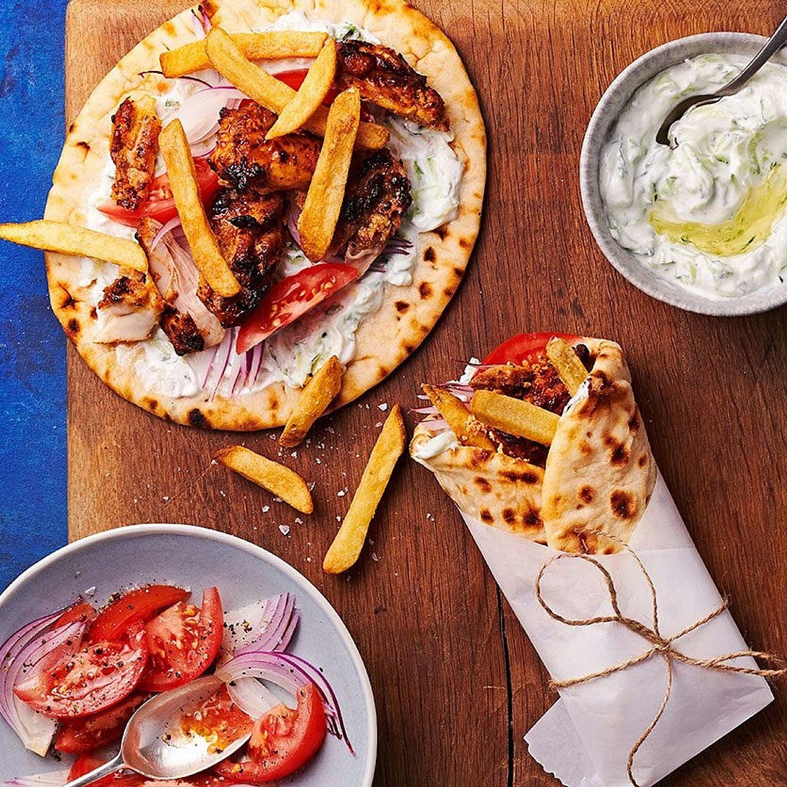 Airfryer Gyros with chunky tzatziki