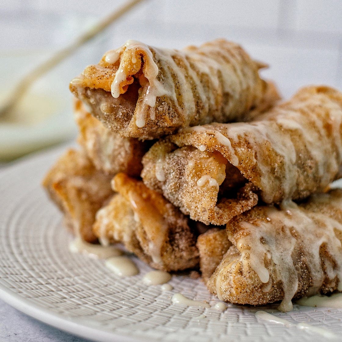 Caramel Apple Egg Rolls Recipe