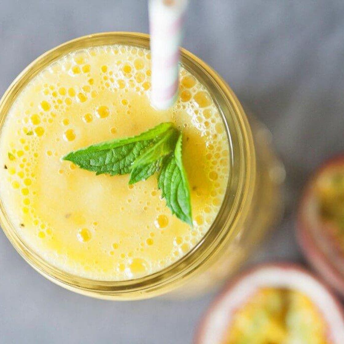 Suco de maracujá com leite