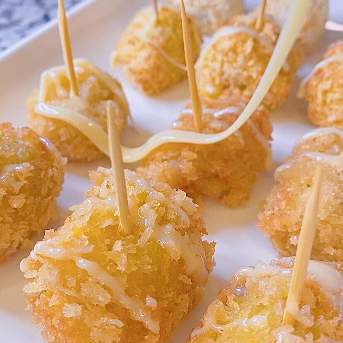 Crispy Fried Bananas - Banana Fritters