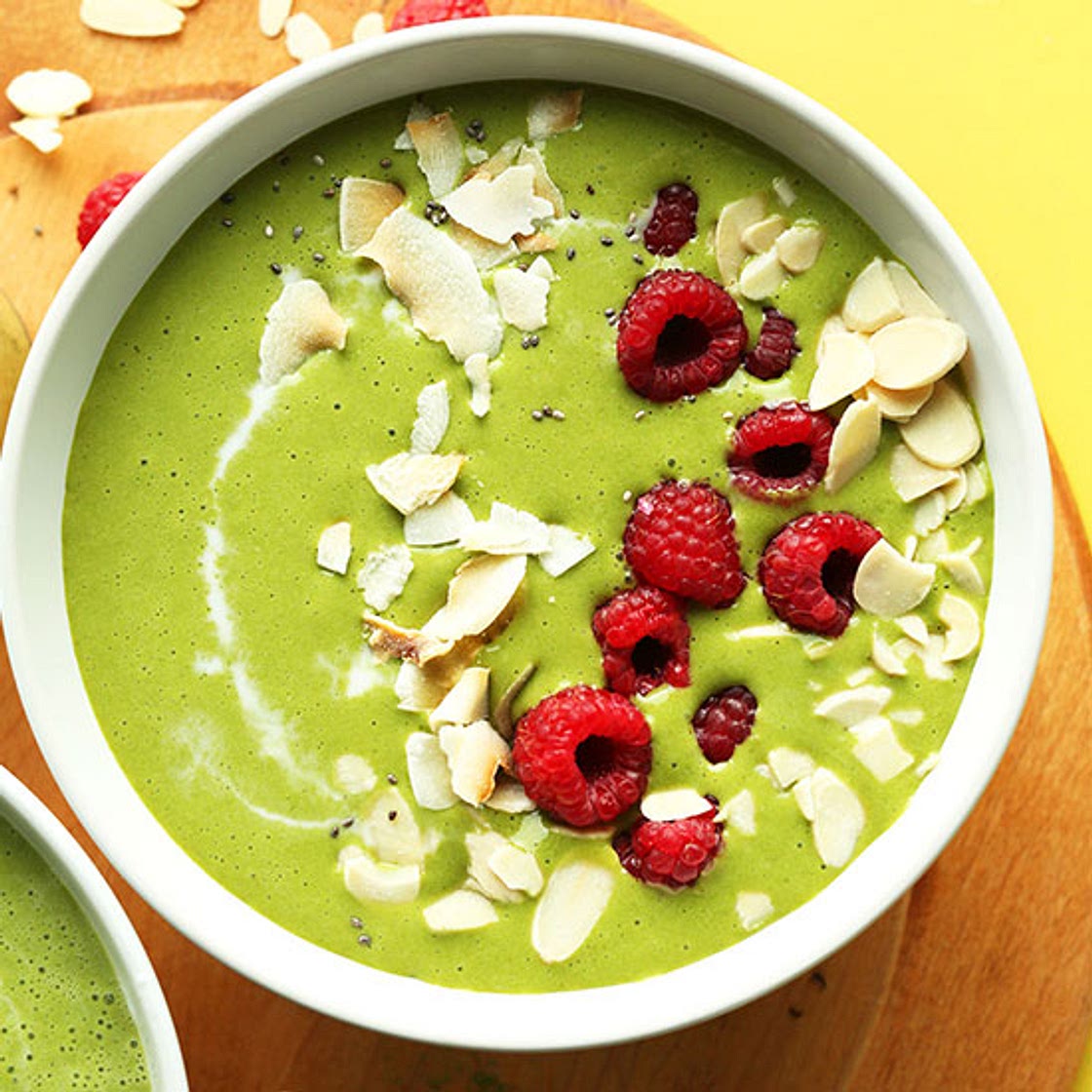 Matcha Green Smoothie Bowl