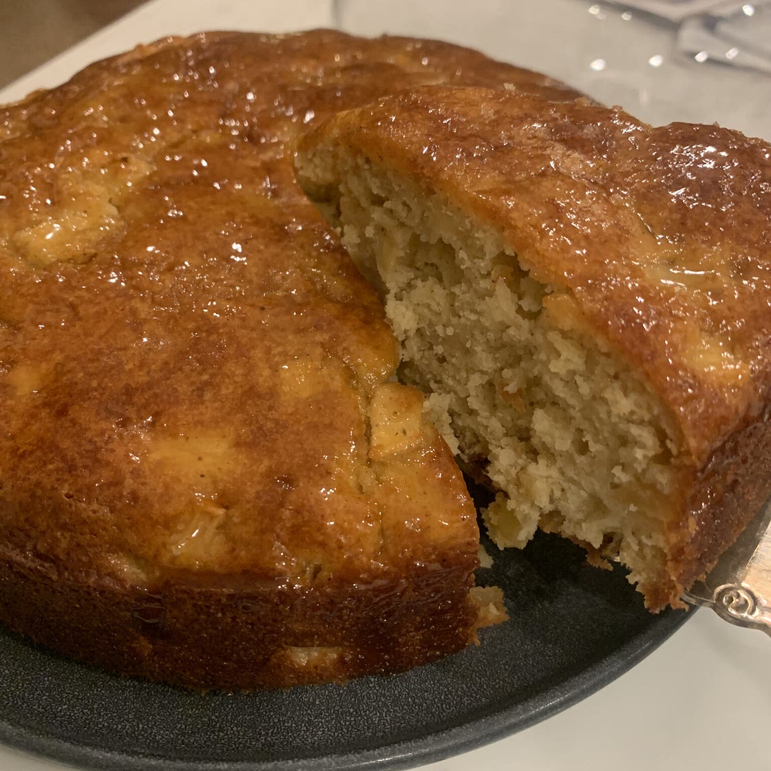 GREEK HONEY APPLE CAKE