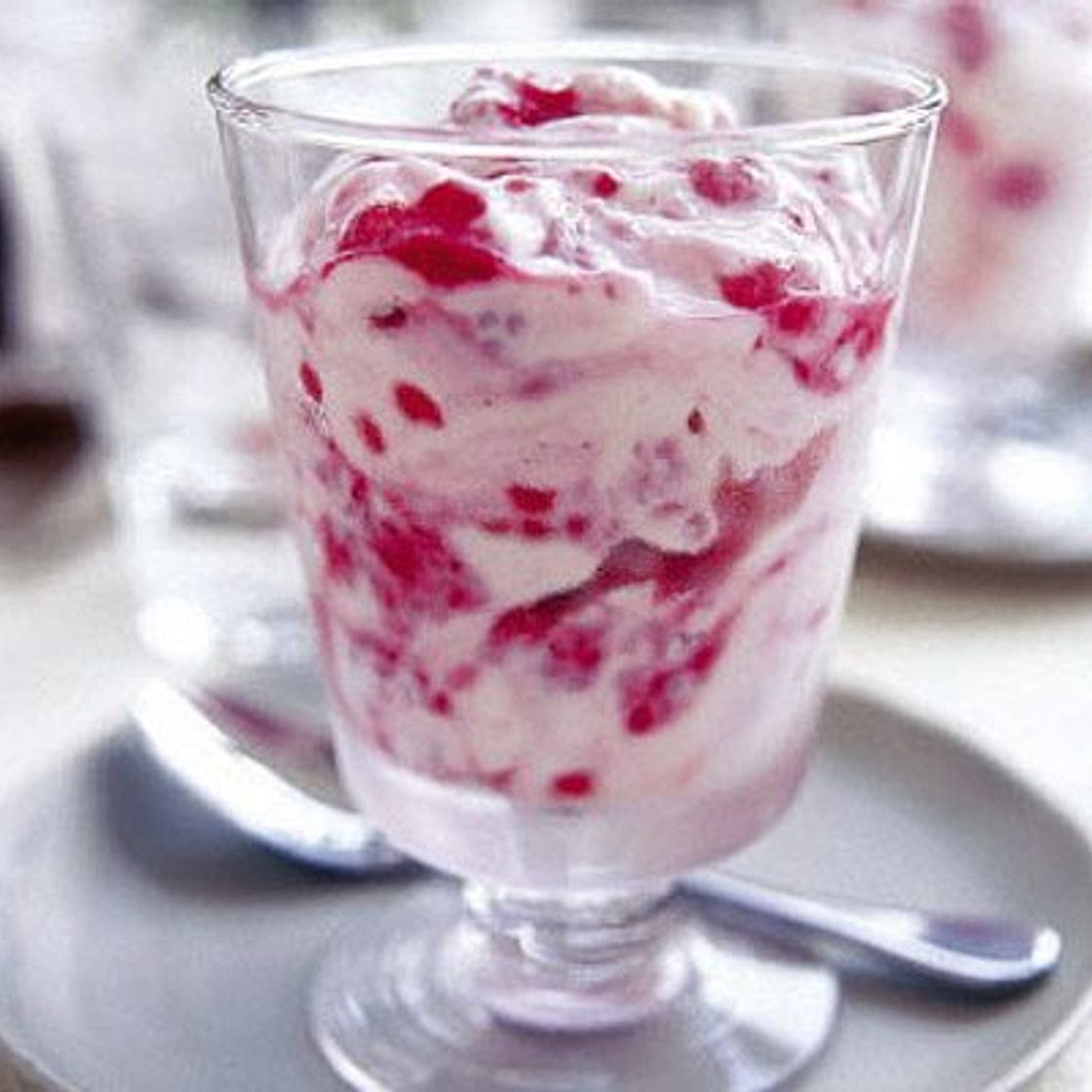 Effortless raspberry iced mousse