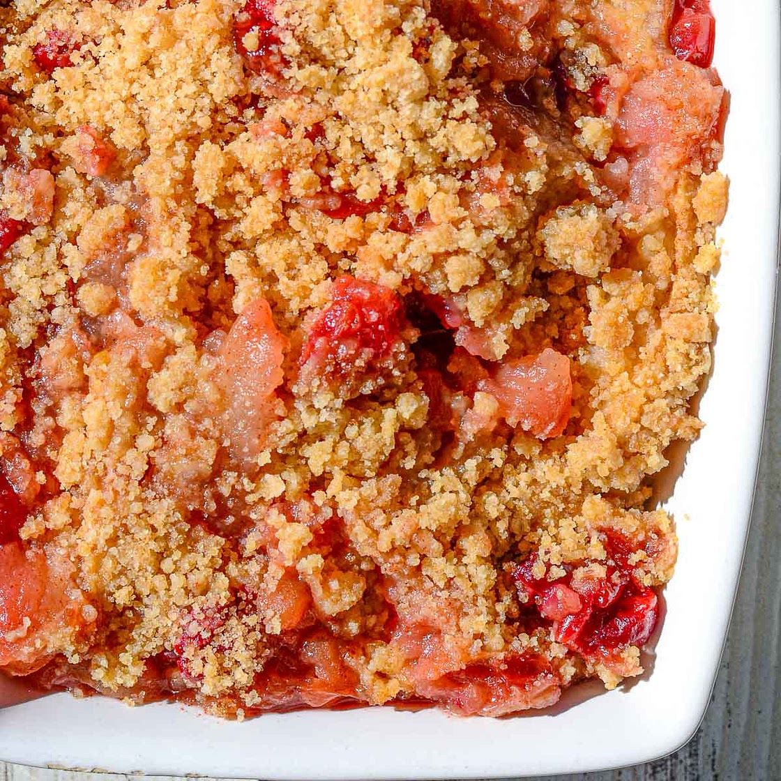 Easy Cranberry Apple Crumble