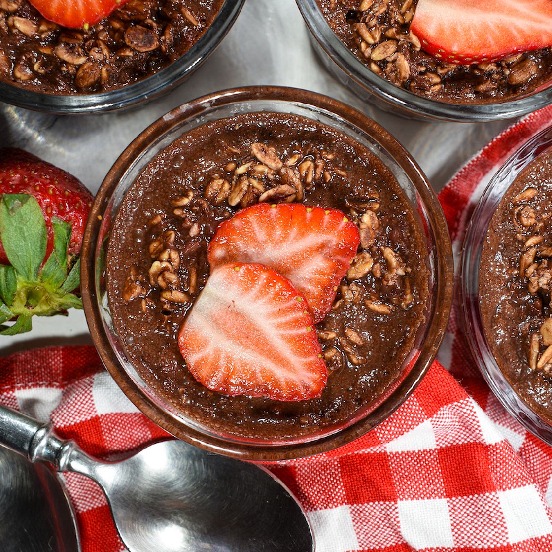 Chocolate Strawberry Overnight Oats
