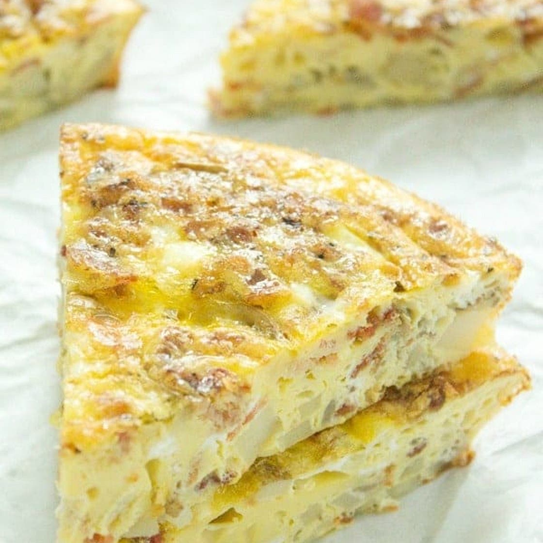 Amazing Potato Bacon Egg Breakfast Casserole