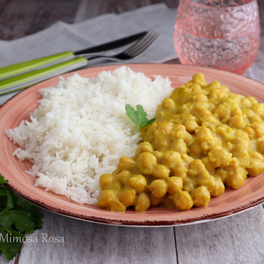 Curry di ceci con riso basmati