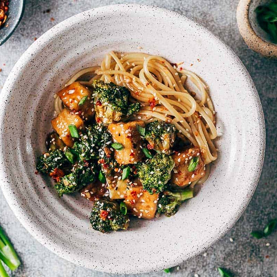 Crispy Tofu Broccoli Stir Fry