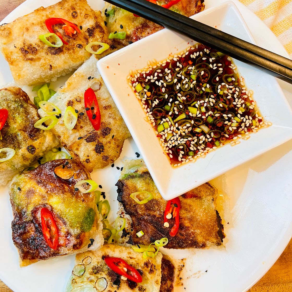 Crispy Salmon Rice Paper Bites