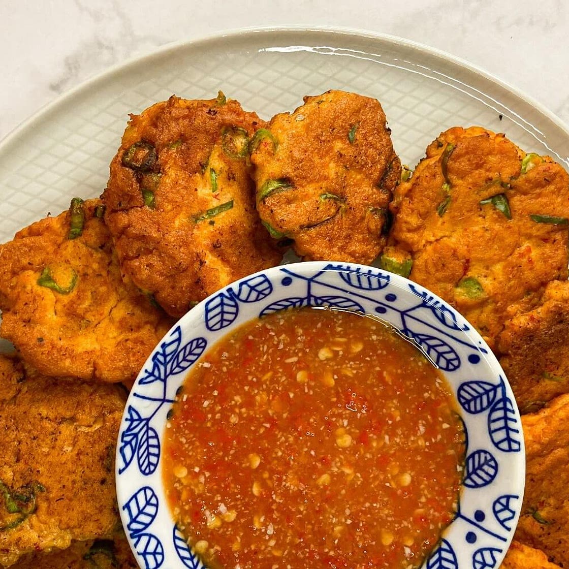 Thai Fish Cake (Tod Mun Pla ทอดมันปลา)