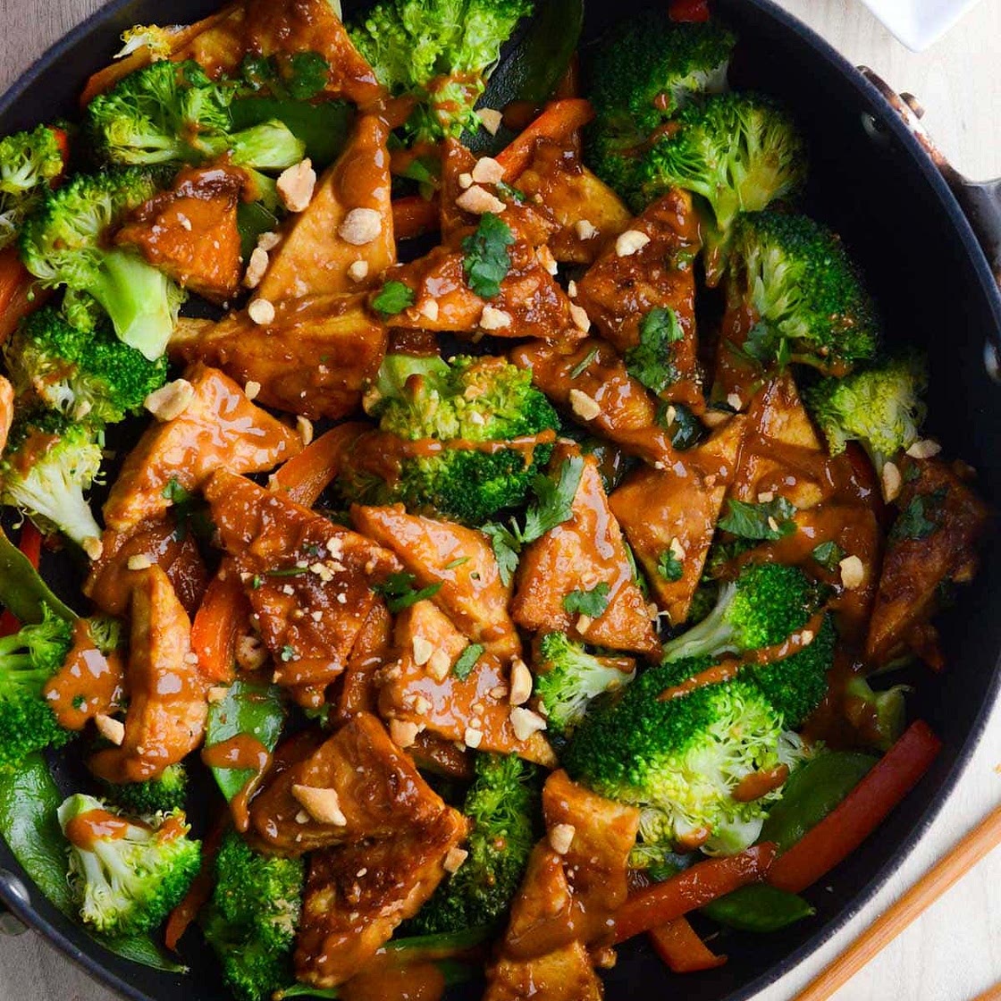 The Best Peanut Tofu Stir Fry