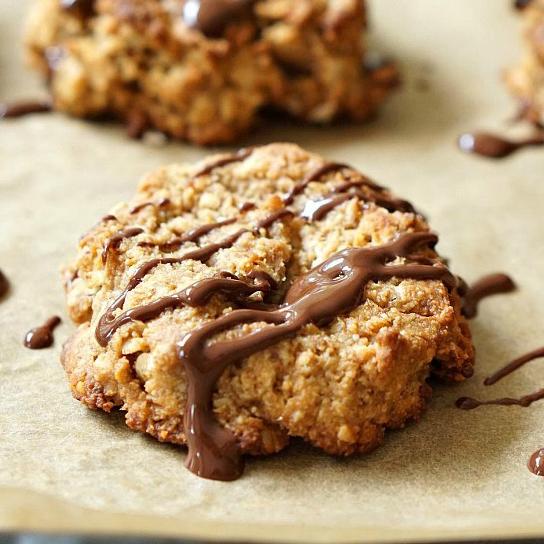 Oatmeal Peanut Butter Breakfast Cookies