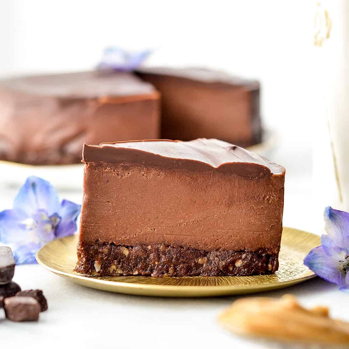 Vegan Peanut Butter Chocolate Cheesecake