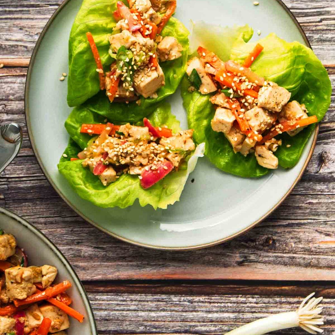 Meatless Lettuce Wraps (Tofu)