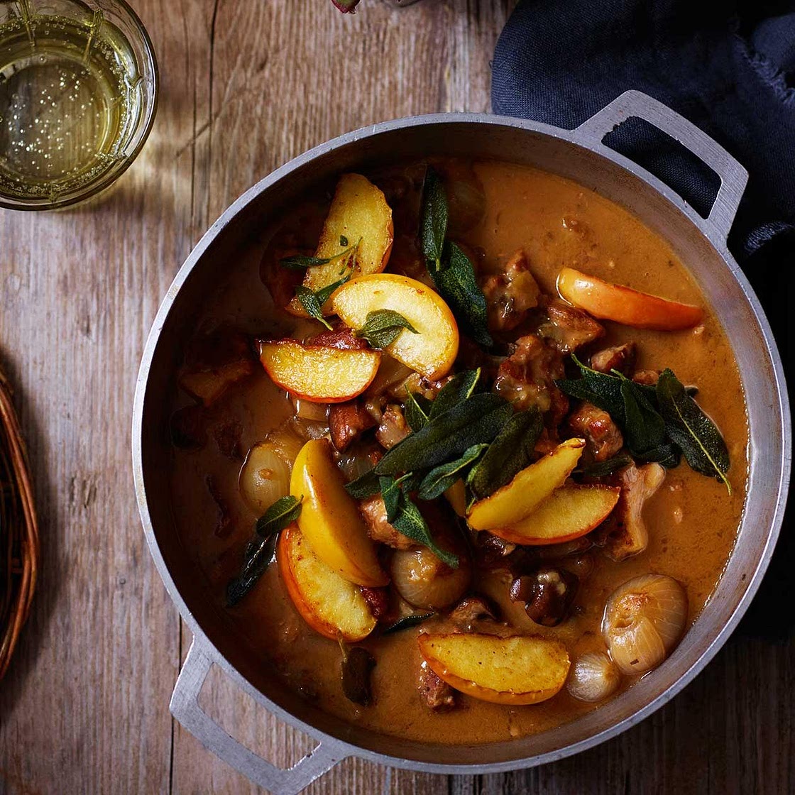 Somerset pork with apples and cider