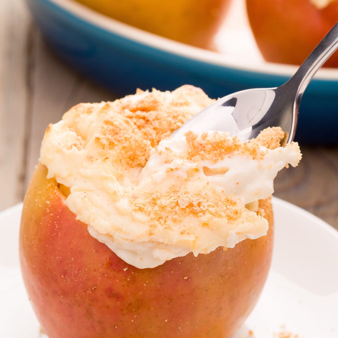 Cheesecake Stuffed Apples