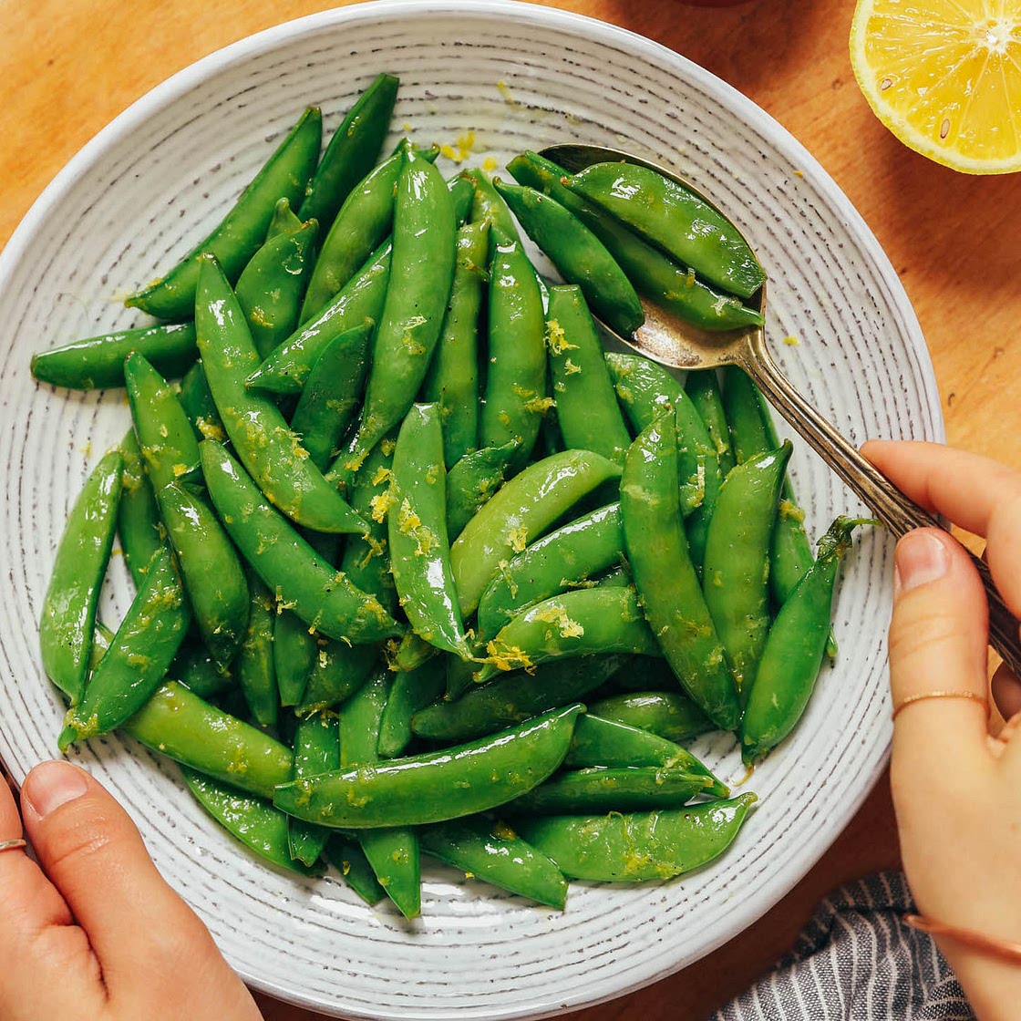 How to Cook Sugar Snap Peas (Perfect Every Time!)