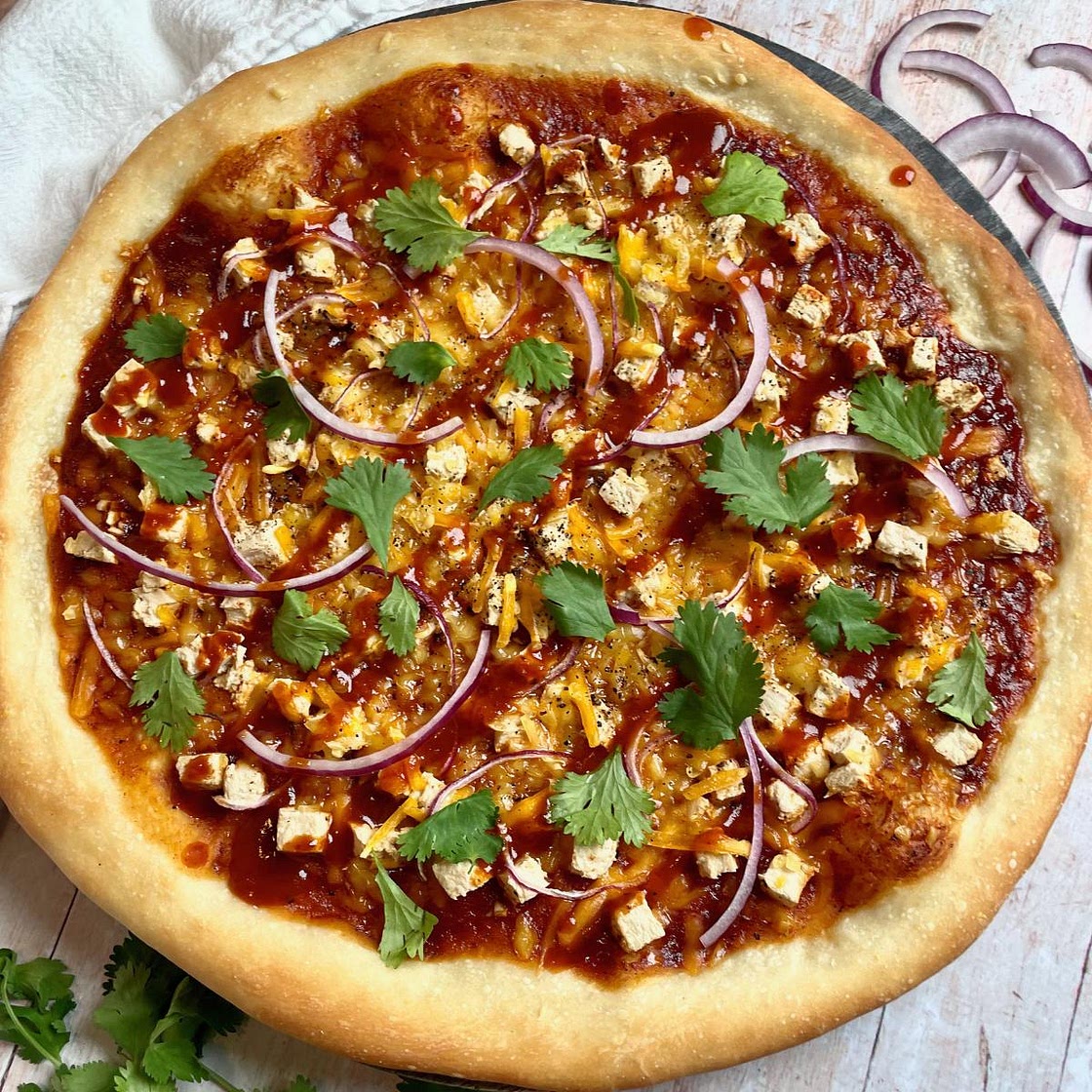 Vegan BBQ Chicken Pizza