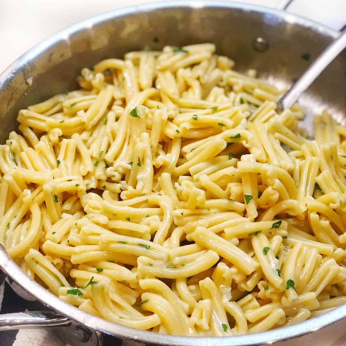 White Wine Garlic Butter Sauce for Pasta
