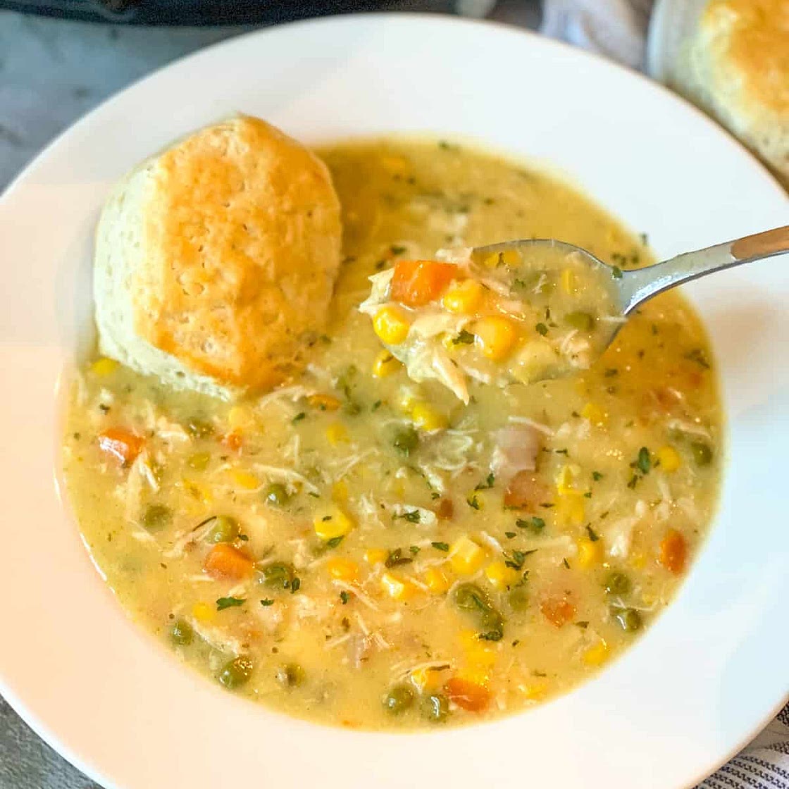 Easy Slow Cooker Chicken Pot Pie Soup