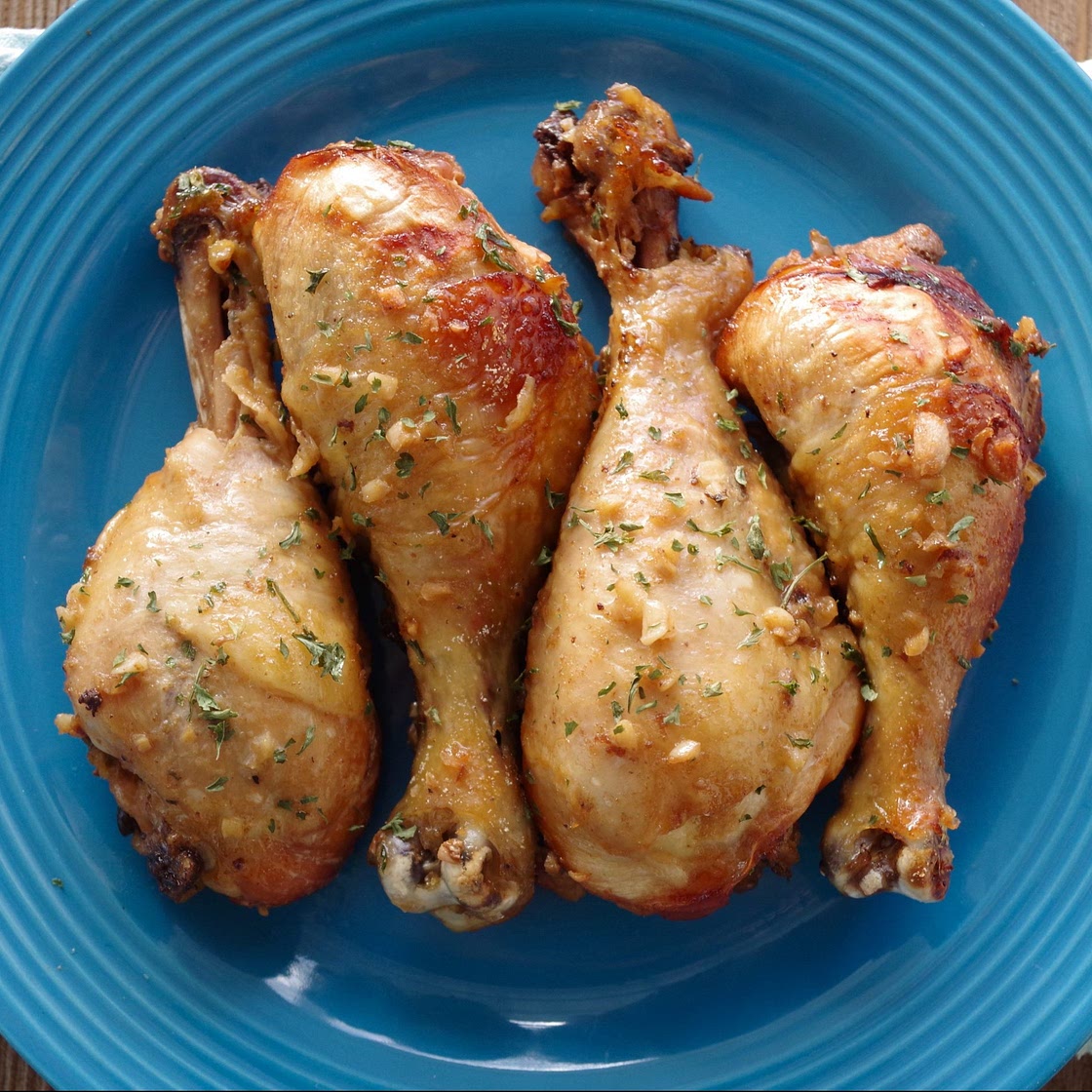 Slow Cooker Honey Garlic Chicken Legs