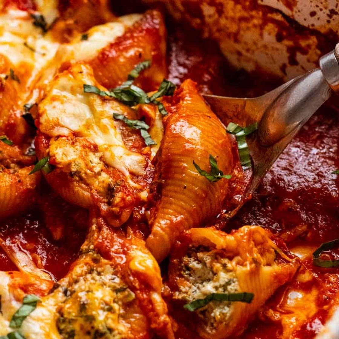 Spinach Ricotta Stuffed Shells (Conchiglioni)