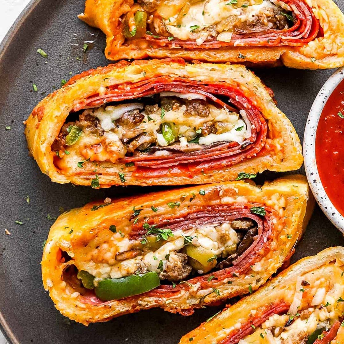 Ultimate Deluxe Stromboli