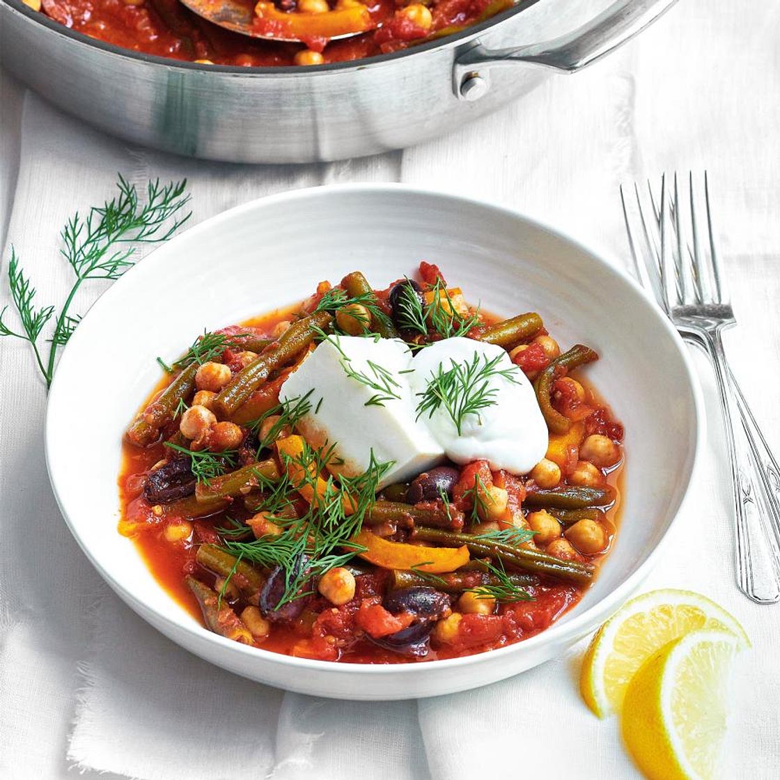 Tofu mou soyeux et légumes confits à la tomate