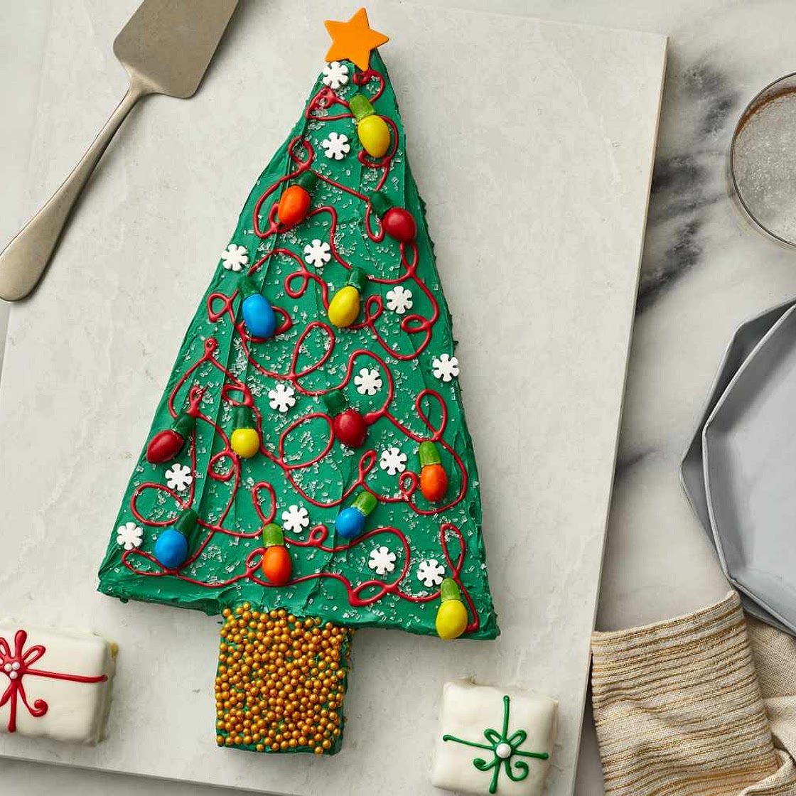 Christmas Tree Cake