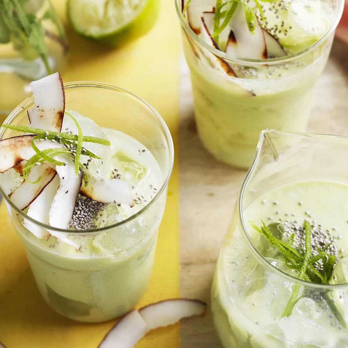 Avocado and banana smoothie