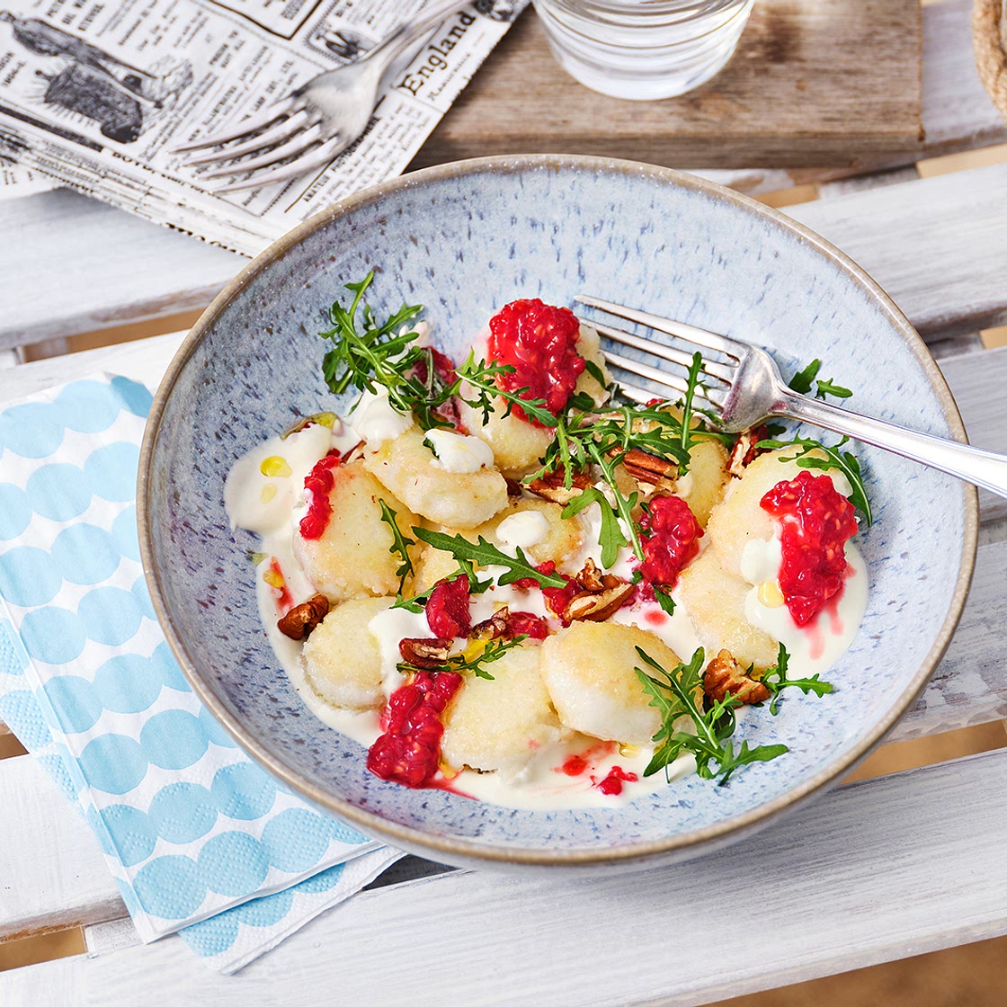 Vegane Gnocchi aus Reis mit Pekannüssen und Rucola
