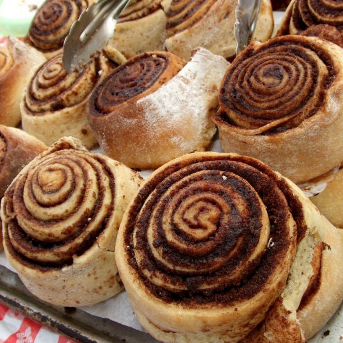 Los roles de canela veganos más esponjosos, ¡fáciles!