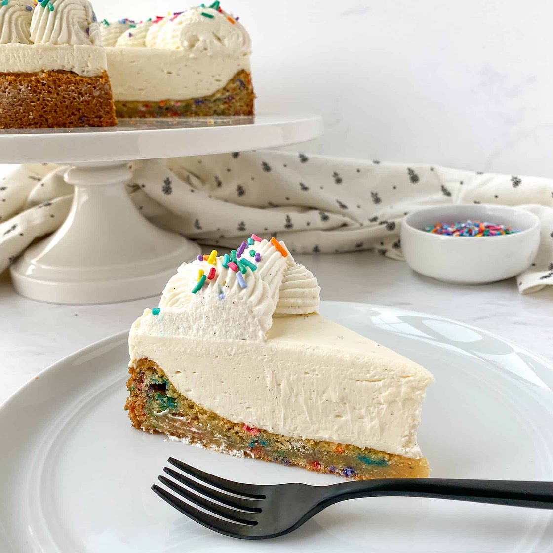 Vanilla Bean Blondie Cheesecake