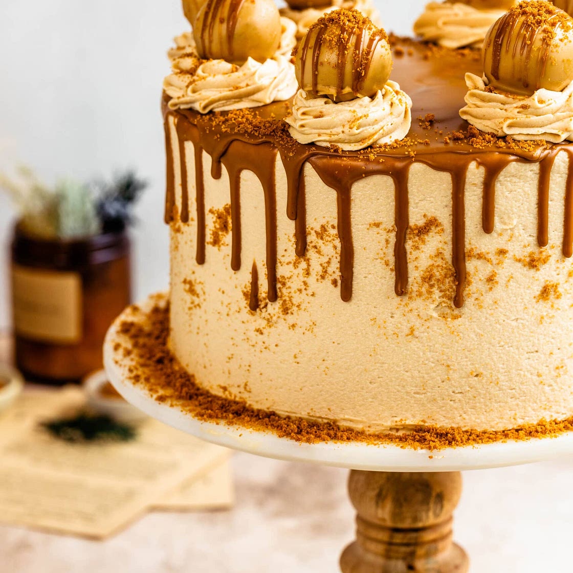 Biscoff Cake