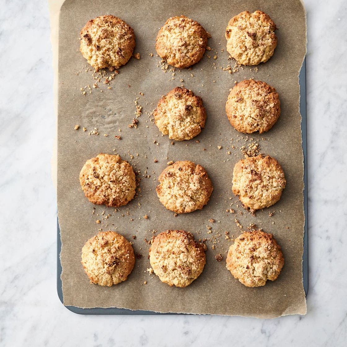 Apple crumble cookies