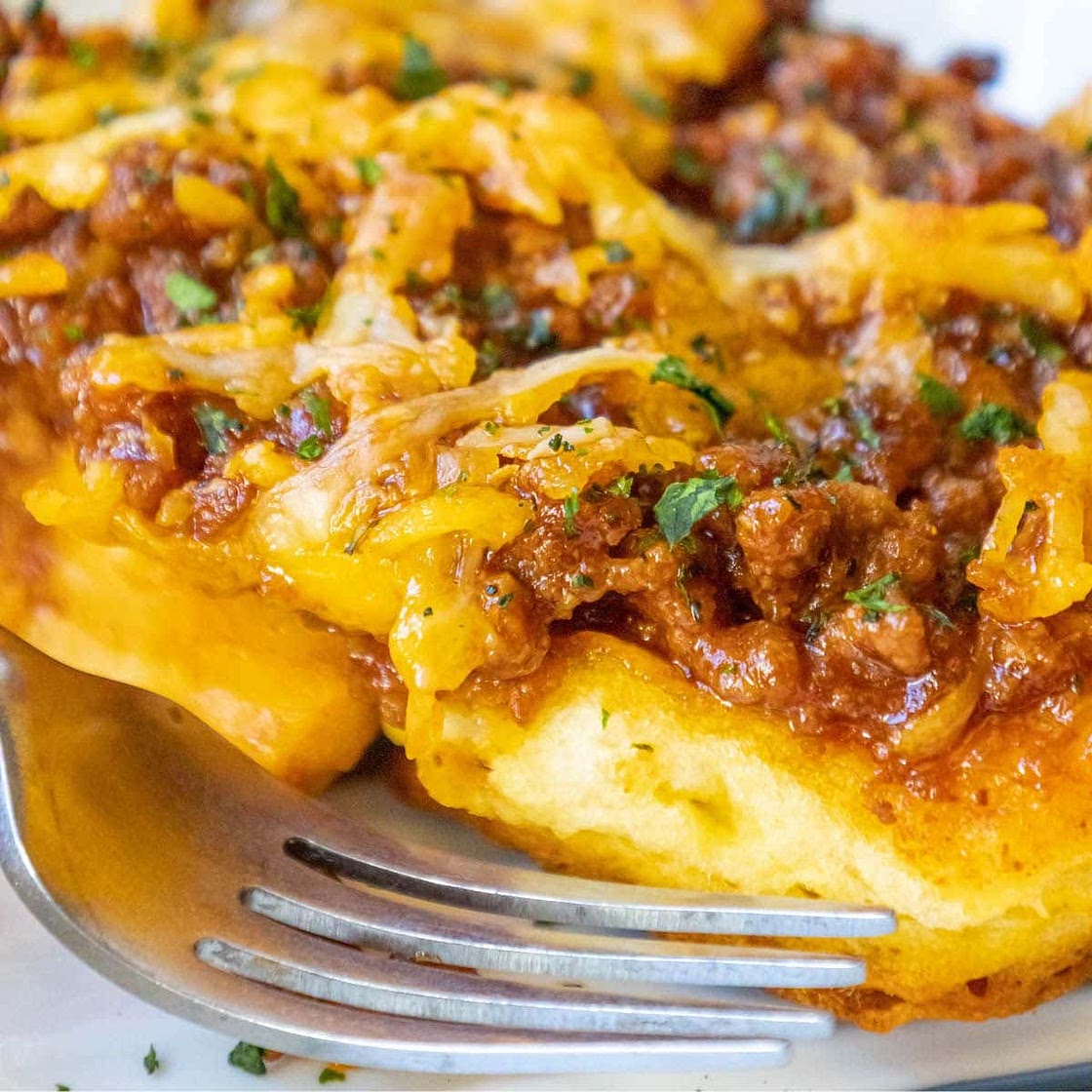 Cheesy BBQ Beef & Biscuit Casserole