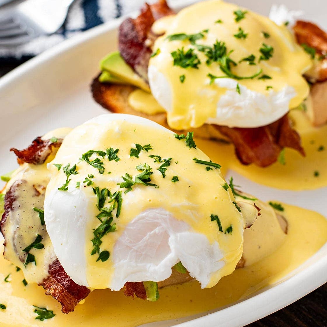 Easy Eggs Benedict with Hollandaise Sauce